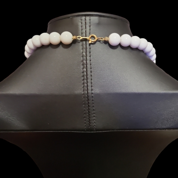 24" Vintage Fashion Beaded Necklace - Picture 2 of 2